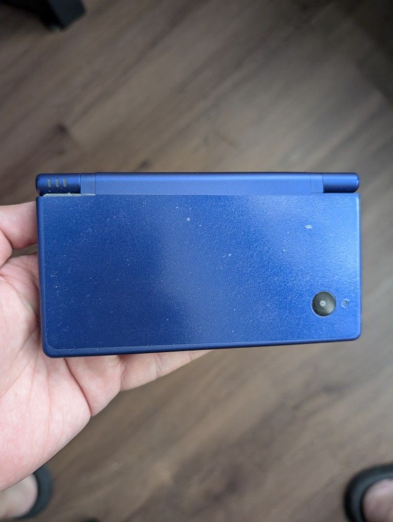 Mint original condition Nintendo DSi