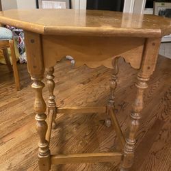 Vintage Ethan And Allen Table 