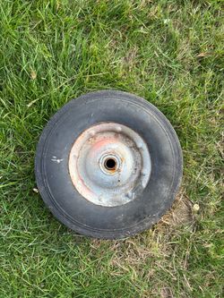 Wheel barrow tire