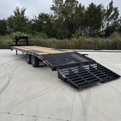 8.5x30 Gooseneck 26k Flatbed Trailer