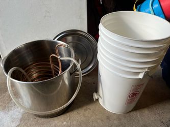Miscellaneous beer brewing equipment