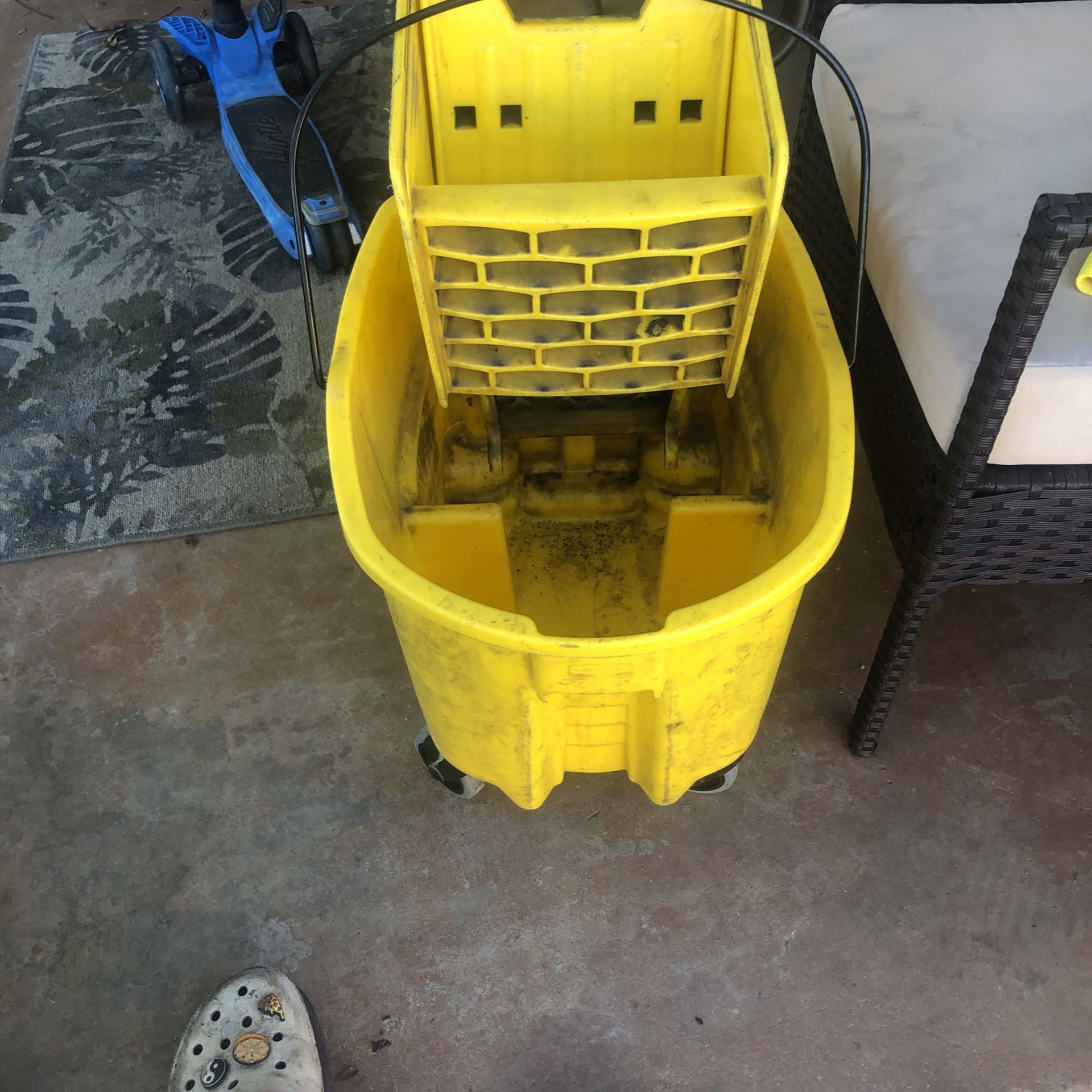 Commercial Mop Bucket for Sale in El Cajon, CA OfferUp