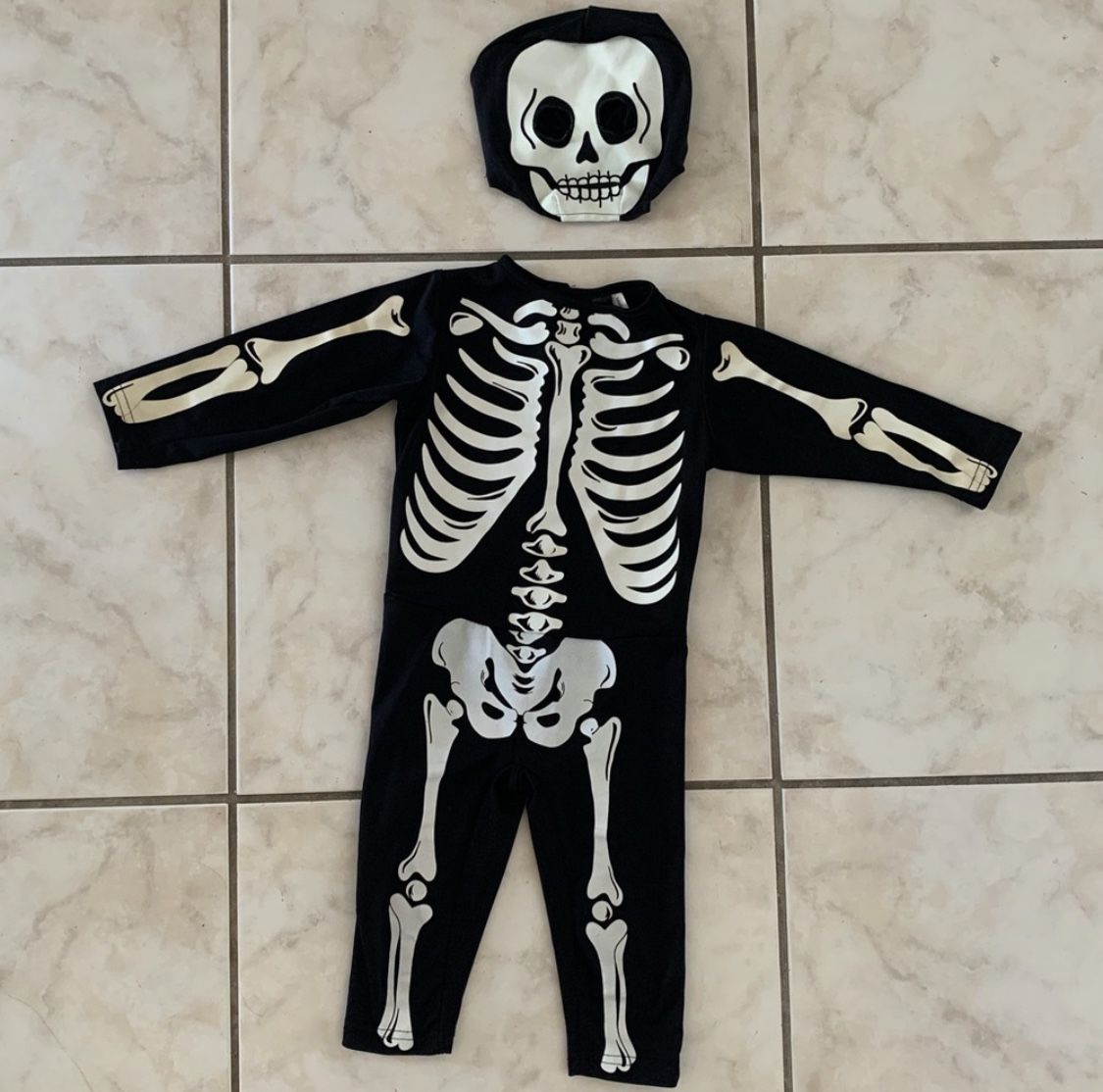 Toddler skeleton costume - size 2T