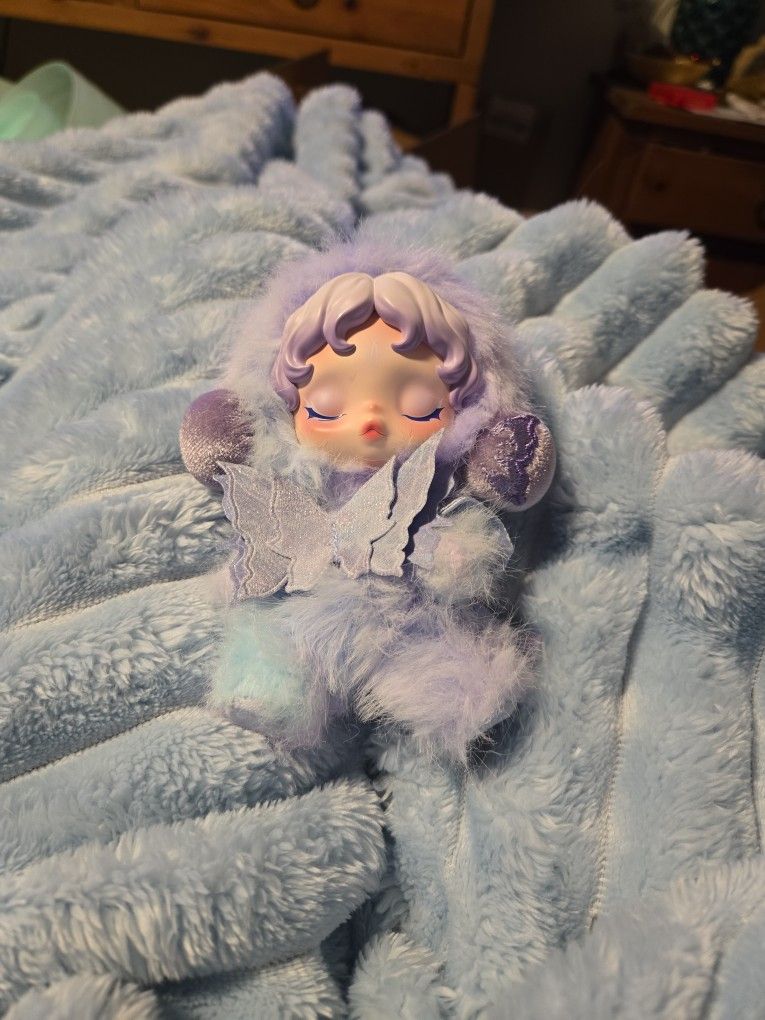 Skullpanda Lightening Plush Pendant