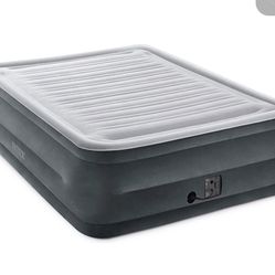 Intek Air Mattress With Built In Air Pump  Full Size 