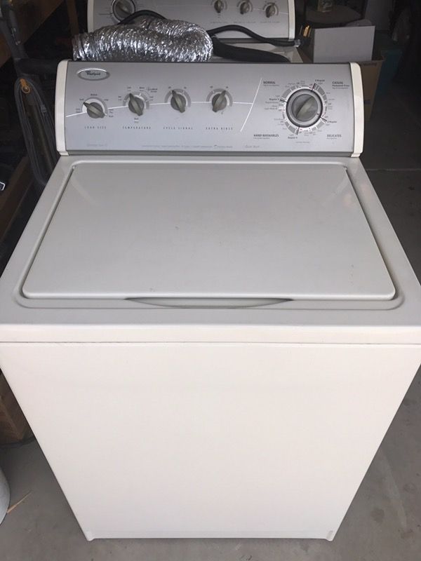 Whirlpool ultimate care II washer/ dryer. for Sale in Gilbert, AZ OfferUp