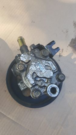 Titan power steering pump.