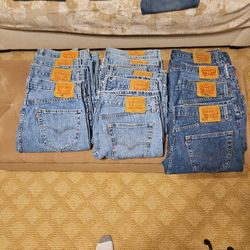 Levis Shorts Size 36