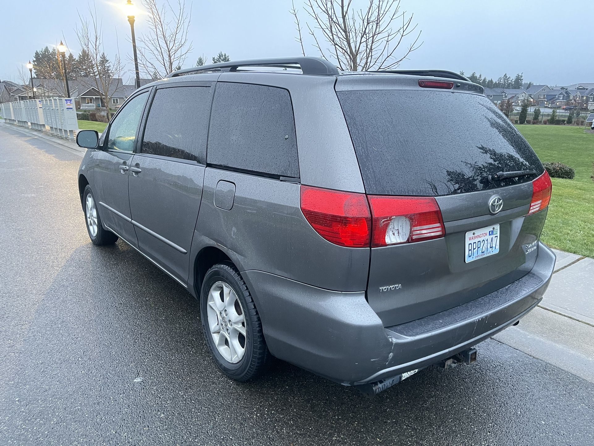 Toyota Sienna Van AWD for Sale in Puyallup, WA - OfferUp