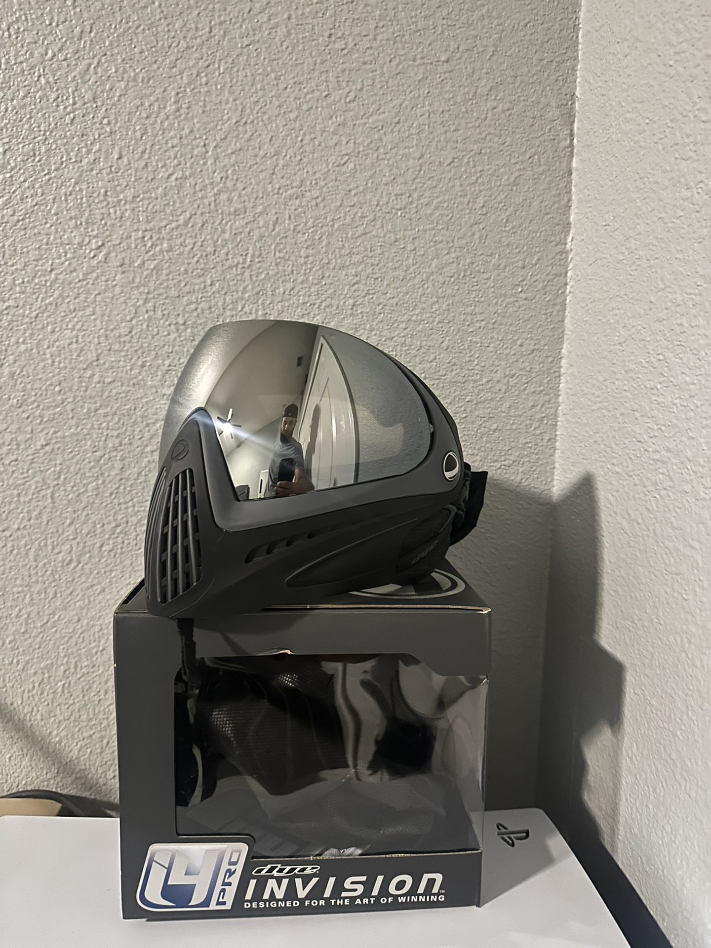 Dye I4 Pro Paintball Mask