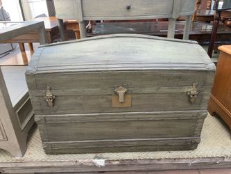 Vintage Green Truck Chest w/ Wheels $145 OBO!