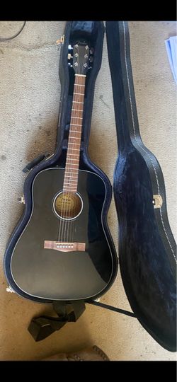 Fender Acoustic Guitar with original Hard Case