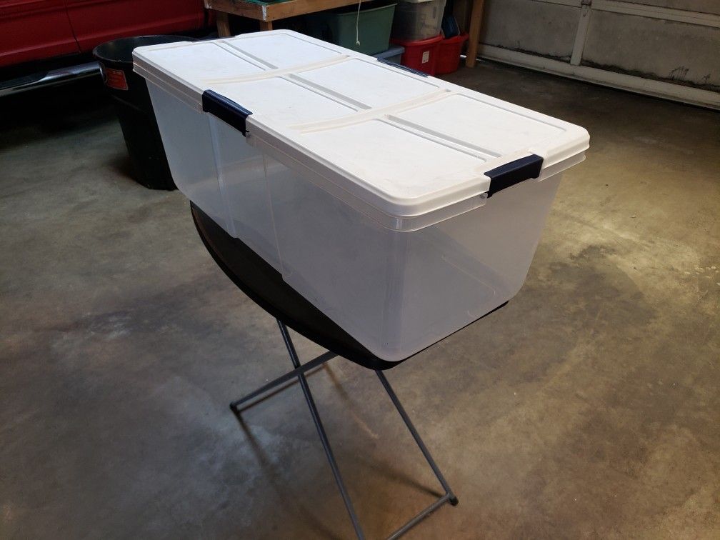 New 25gal Storage Tote