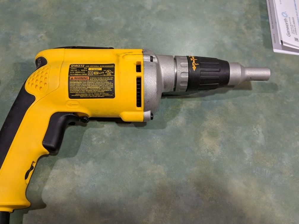 Dewalt Drywall Screwdriver