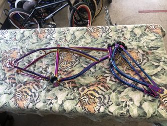 Neo chrome Lowrider frame and forks