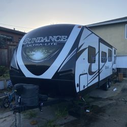 2019 Sundance Ultra-lite 