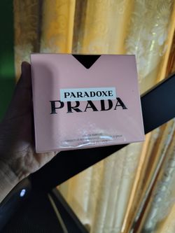 Prada Paradoxe