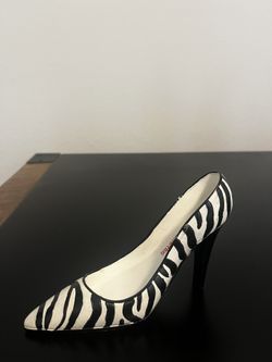 Zebra High Heels Set