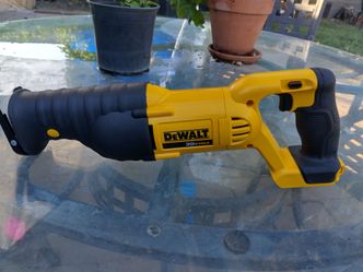 DEWALT SAW SAW