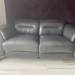 Modern Leather Loveseat From el Dorado