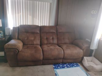 Duel Recliner Couch