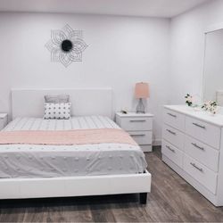 BEDROOM SET-JUEGO DE DORMITORIO 🆕️ 