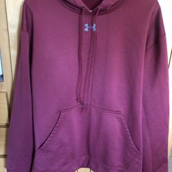 Women’s under Armour sweatshirt XL