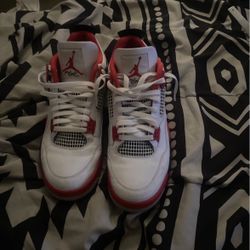 Jordan 4s Used Size 11