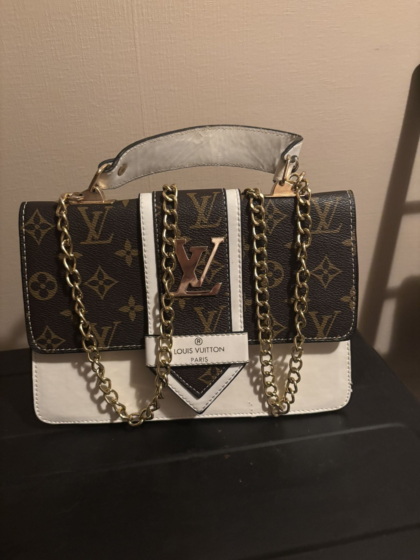 Louis Vuitton Hang Bag 