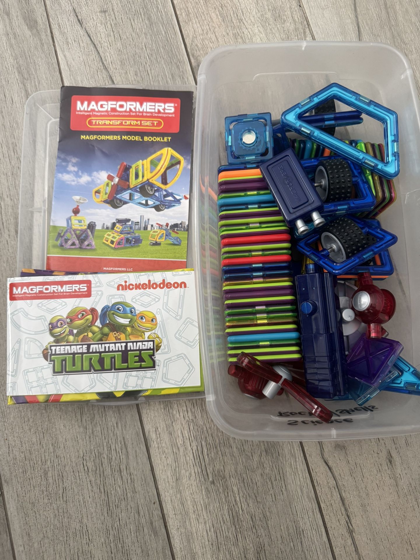 Magna Tiles , Magformers 2 Sets (Transformers & TMNT)