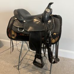 Western Saddle & Pad