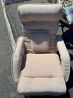 Beige Upholstered Swivel Floor Chair - Great for gaming