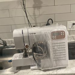 Computerized Brother Sewing Machine