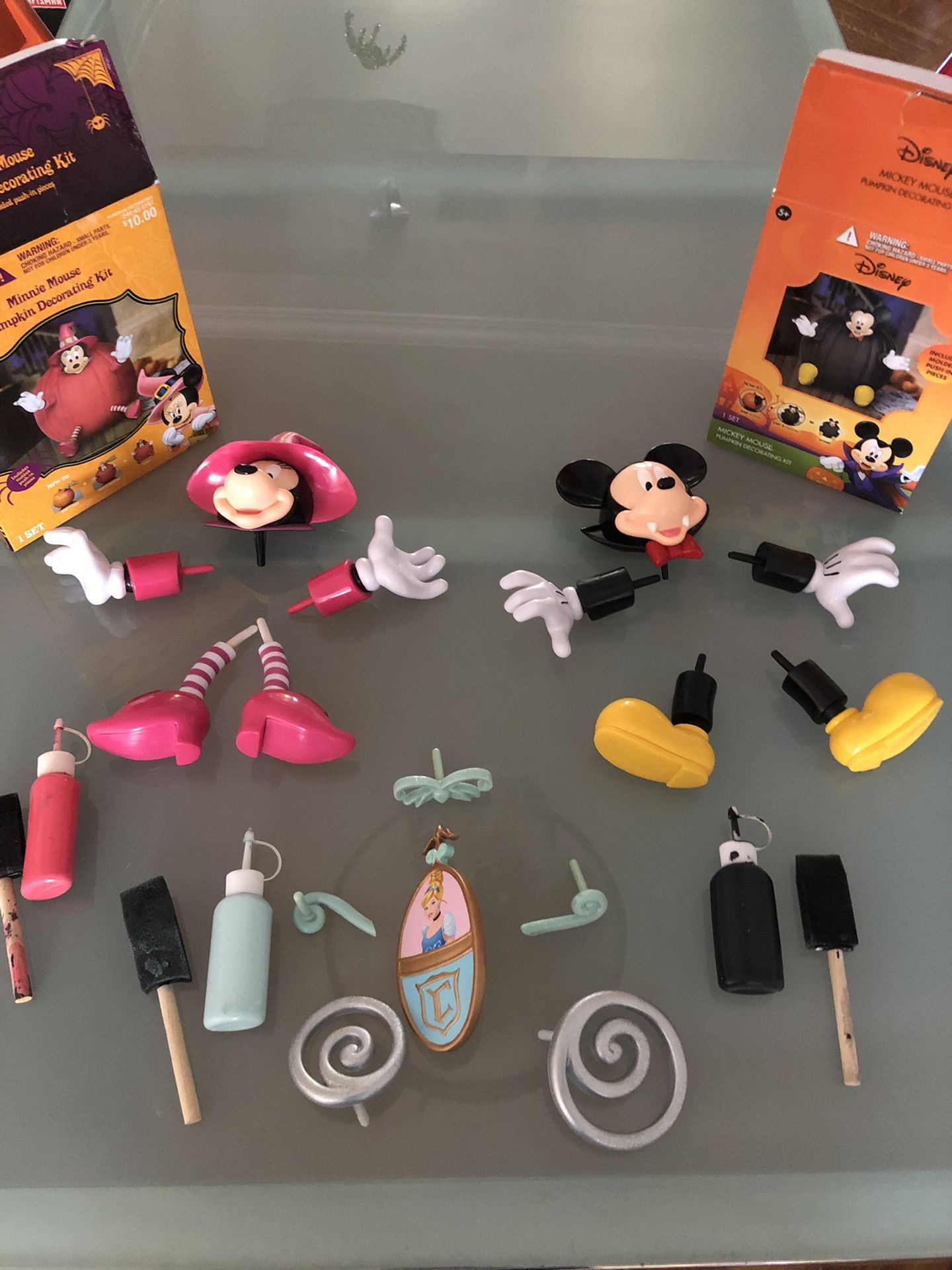 Halloween Disney pumpkin 🎃 decoration kits 