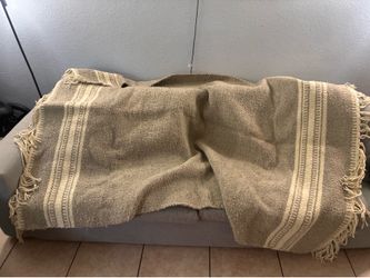 Authentic wool blanket / cobija de Lana