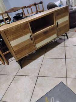 Entertainment Unit