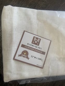 Curtain panel