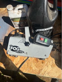 Fog machine w/liquid