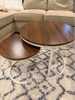 Nesting coffee table