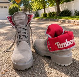 Timberland Gray High-Top Lace-Up Boots with Red Lining