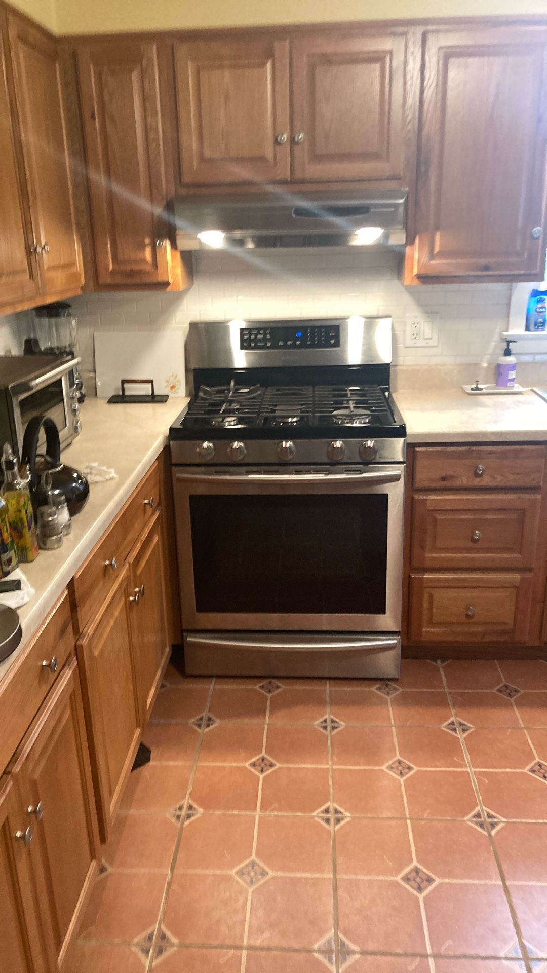 Samsung Gas Stove /Oven With Lighted Good