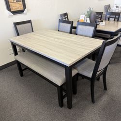 Dining Table With 4  Chairs And A Bench 
