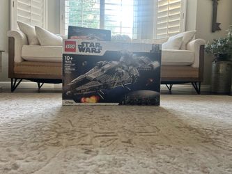 New Retired Lego Star Wars Imperial Light Cruiser