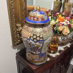 Beautiful Chinese Vase