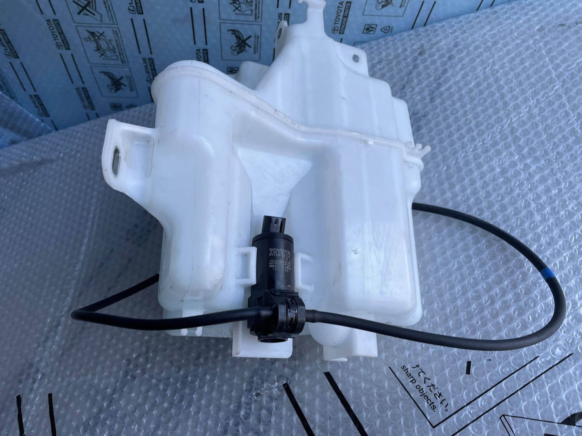 2012 2017 Toyota Camry Windshield Used Oem