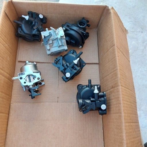 Lawn Mower Carburetor