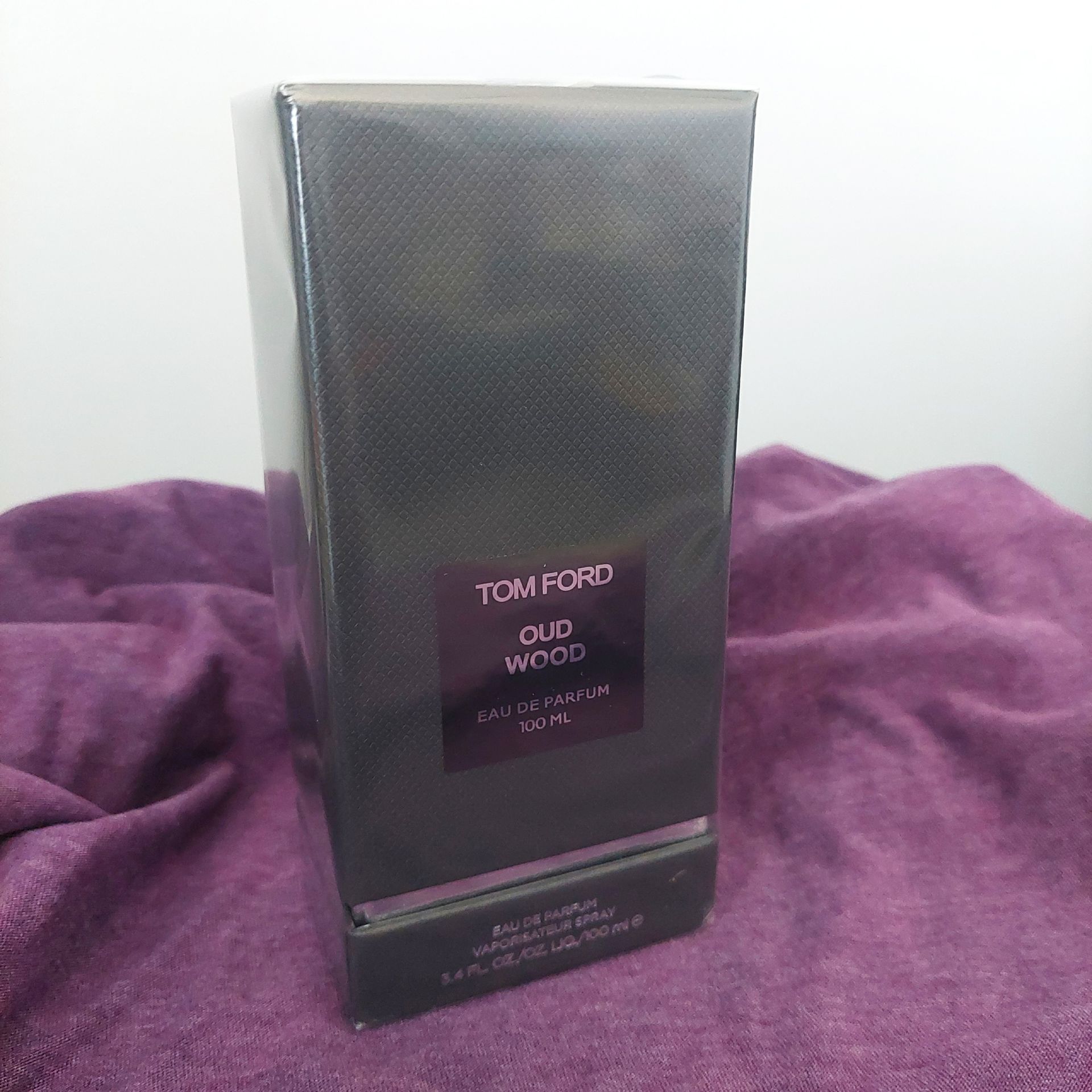 Tom Ford. Mens cologne Best Offer