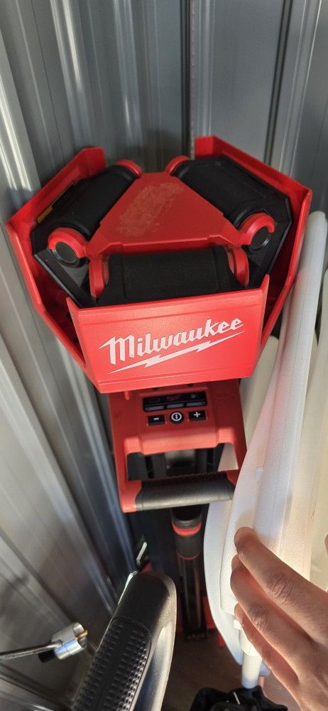 Milwaukee Light