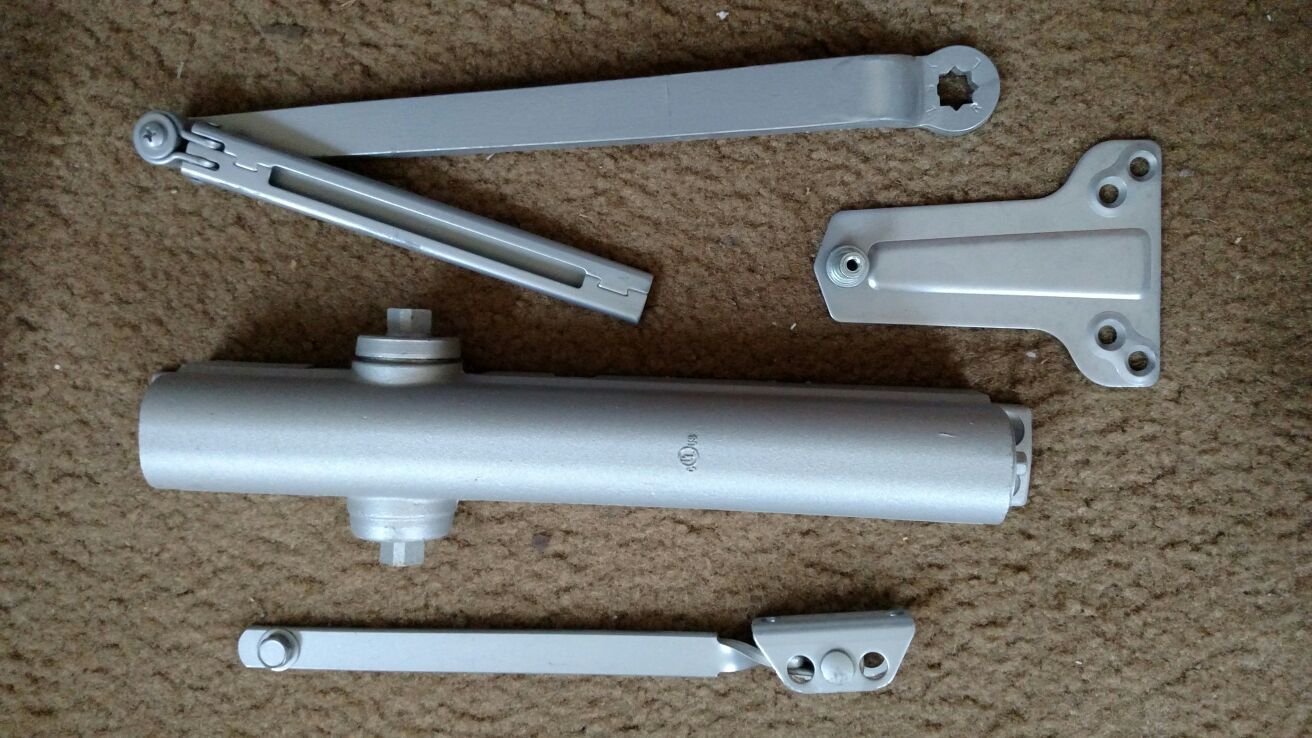 Commercial door closer