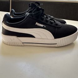 Women’s Puma Shoes